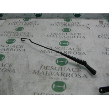 BRAZO LIMPIA DELANTERO DERECHO 