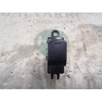 MANDO ELEVALUNAS DELANTERO DERECHO 254111FA0A 