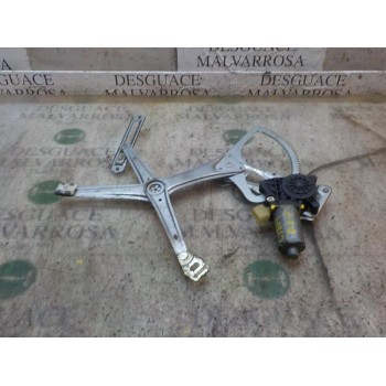 ELEVALUNAS DELANTERO DERECHO 