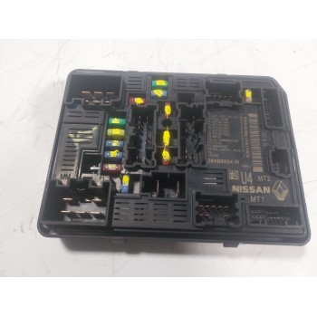 CAJA RELES / FUSIBLES 284B69541R 284B69531R 