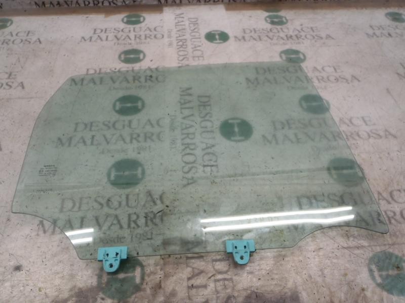 Recambio de cristal puerta trasero derecho para nissan note 1.2 cat referencia OEM IAM 823003VV0A  