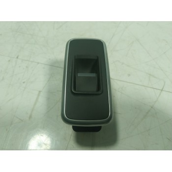 MANDO ELEVALUNAS DELANTERO DERECHO T2H3235 GX7314717AC 