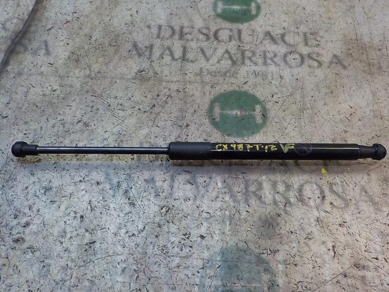 Recambio de amortiguadores maletero / porton para toyota auris hybrid business referencia OEM IAM 6896002170  