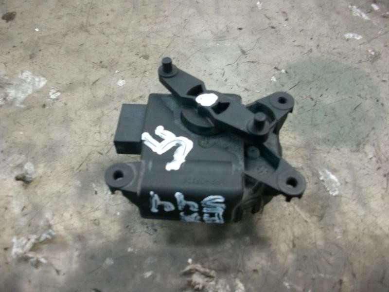 Recambio de motor apertura trampillas climatizador para opel corsa c comfort referencia OEM IAM   