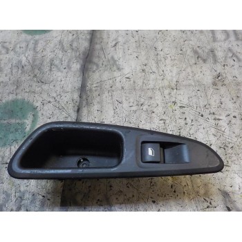 MANDO ELEVALUNAS TRASERO DERECHO 649030 