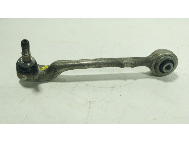 Recambio de brazo suspension inferior delantero izquierdo para bmw 1 (f21) 118 d referencia OEM IAM 31126852991  