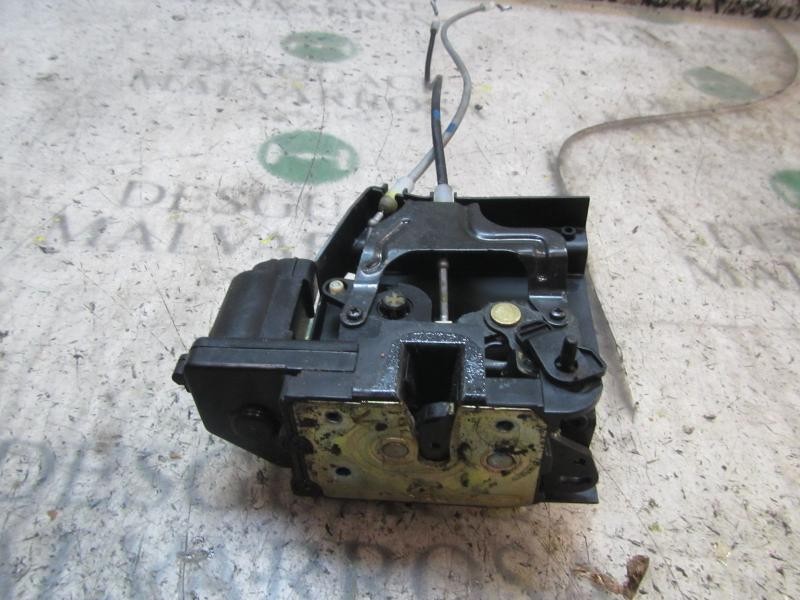 Recambio de cerradura puerta trasera izquierda para ssangyong kyron 200 xdi limited referencia OEM IAM   