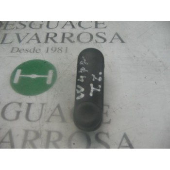 MANETA ELEVALUNAS TRASERA IZQUIERDA 