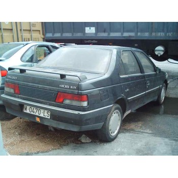 PEUGEOT 405 BERLINA