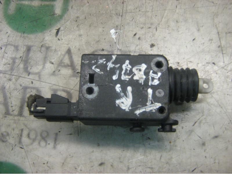 Recambio de motor c/c porton para opel vectra b berlina elegance referencia OEM IAM   