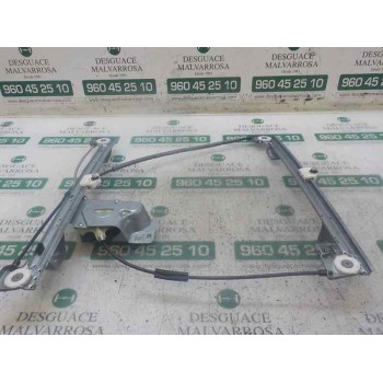 ELEVALUNAS DELANTERO DERECHO 