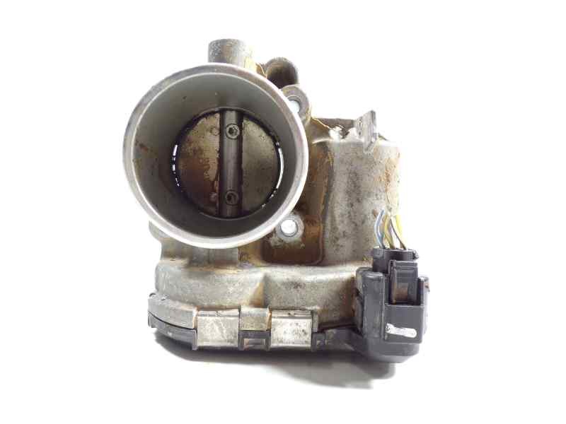 Recambio de caja mariposa para ford fiesta (ccn) 1.25 16v cat referencia OEM IAM 1745465  