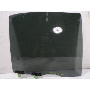 CRISTAL PUERTA TRASERO DERECHO 681030D011 
