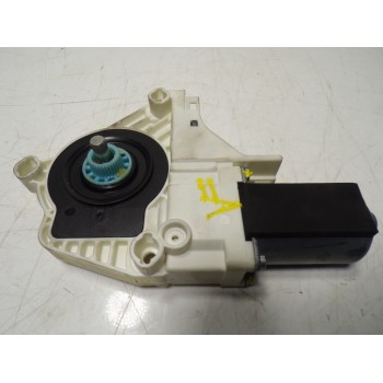 MOTOR ELEVALUNAS DELANTERO DERECHO 8T0959802B 8K0959802A 