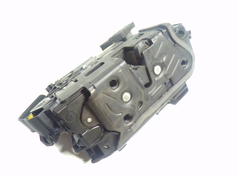 Recambio de cerradura puerta delantera derecha para skoda fabia 1.0 mpi referencia OEM IAM 5TB837016A 5TB837016A 