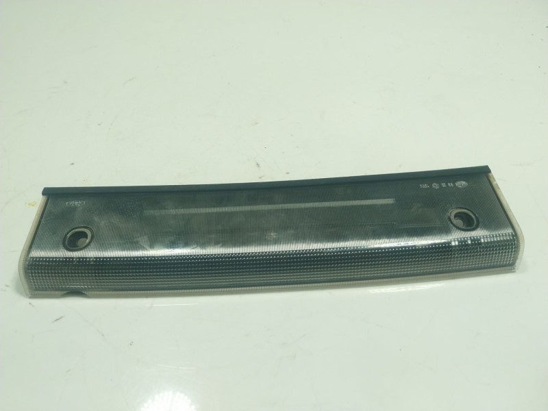 Recambio de piloto trasero central para ford kuga i 2.0 tdci referencia OEM IAM 1535269 7M5113A601 