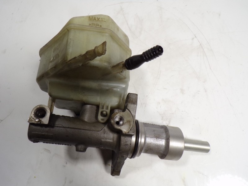 Recambio de bomba freno para mercedes-benz sprinterii combi (desde 01.06) 2.1 cdi cat referencia OEM IAM A0004317601  