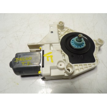 MOTOR ELEVALUNAS TRASERO IZQUIERDO 8K0959811A 8K0959811A 