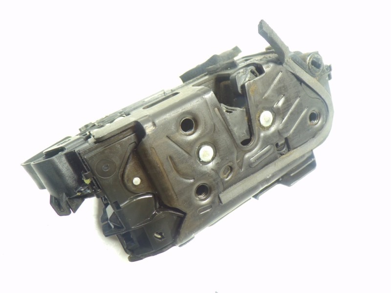 Recambio de cerradura puerta trasera derecha para skoda fabia 1.0 mpi referencia OEM IAM 5G4839016D 5TA839016E 