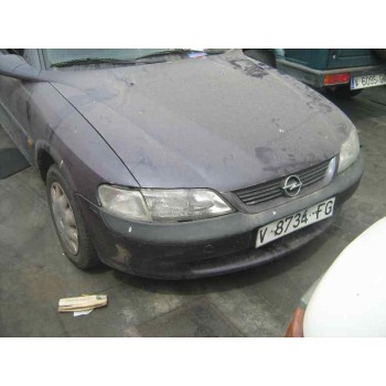 OPEL VECTRA B BERLINA