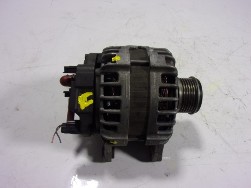 Recambio de alternador para renault talisman 1.5 dci diesel fap energy referencia OEM IAM 231004EA0A 231004EA0AF 