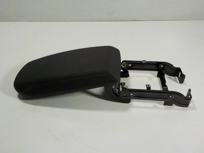 Recambio de apoyabrazos central para bmw x3 (f25) 2.0 turbodiesel referencia OEM IAM 51169204247 10500650 