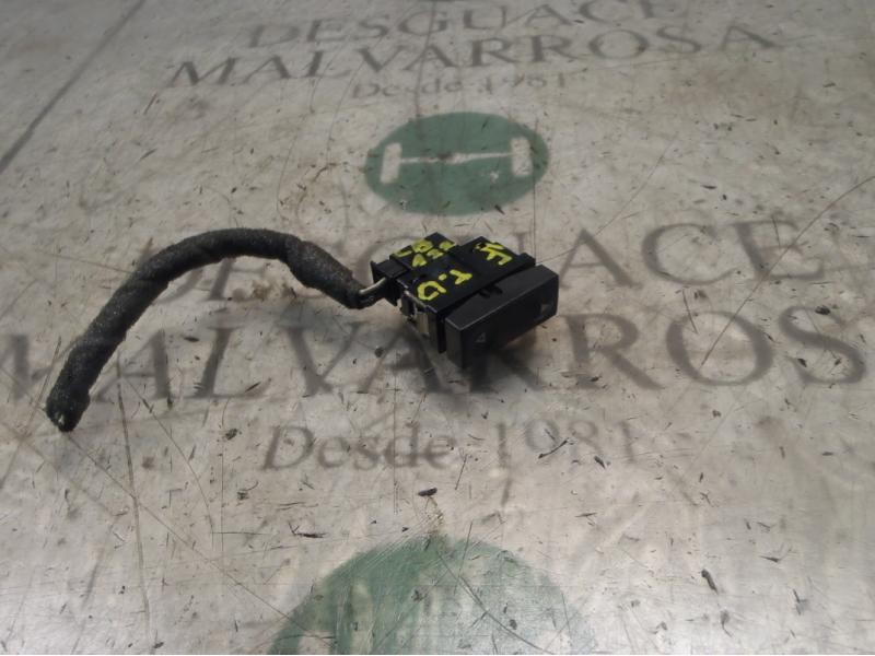 Recambio de mando elevalunas trasero derecho para opel vectra c berlina club referencia OEM IAM   