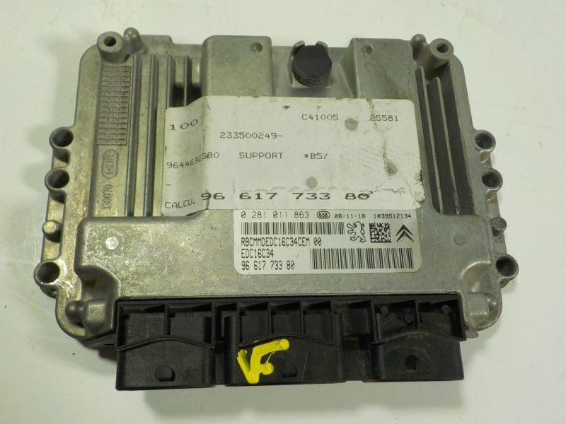 Recambio de centralita motor uce para citroën c4 berlina 1.6 16v hdi referencia OEM IAM  9661773380 