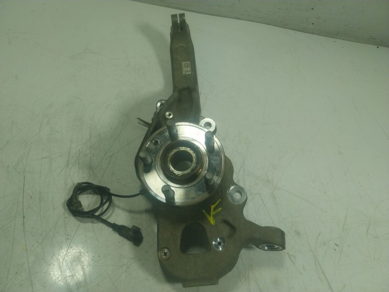 Recambio de mangueta delantera izquierda para jaguar f-pace (x761) 2.0 td4 awd referencia OEM IAM T4A3593  