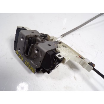 CERRADURA PUERTA DELANTERA IZQUIERDA A9067202135 A9067202135 