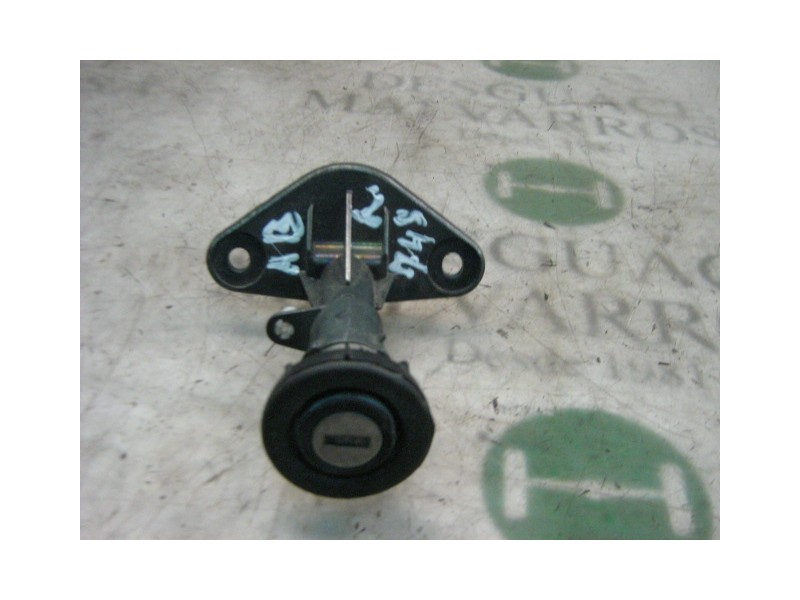 Recambio de maneta porton para fiat brava (182) td 75 s referencia OEM IAM   