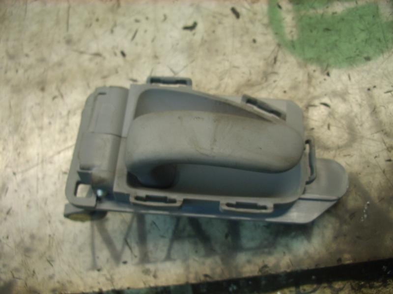 Recambio de maneta interior trasera izquierda para citroën xsara picasso 1.6 hdi 90 sx referencia OEM IAM   