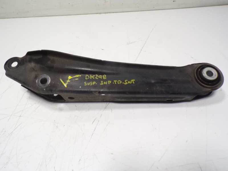 Recambio de brazo suspension inferior trasero derecho para bmw x3 (f25) 2.0 turbodiesel referencia OEM IAM 33326795812  