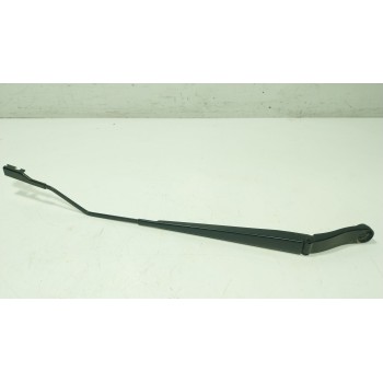 BRAZO LIMPIA DELANTERO DERECHO 