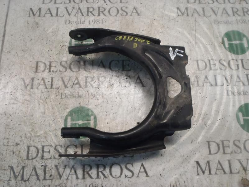 Recambio de brazo suspension superior delantero derecho para peugeot 407 st confort referencia OEM IAM 3521J8  