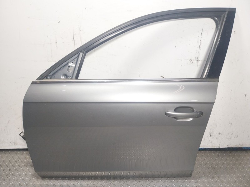 Recambio de puerta delantera izquierda para audi a4 b8 (8k2) 1.8 tfsi quattro referencia OEM IAM 8K0831051J  