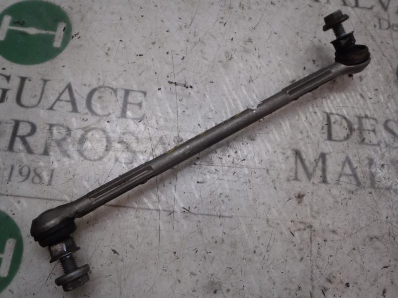 Recambio de tirante delantero izquierdo para bmw serie 1 berlina (e81/e87) 120d referencia OEM IAM 31356765933  