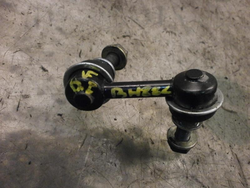 Recambio de tirante delantero izquierdo para nissan almera tino (v10m) visia referencia OEM IAM   