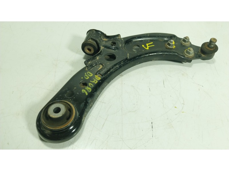 Recambio de brazo suspension inferior delantero derecho para mg zs suv (azs1) 1.5 vti referencia OEM IAM   