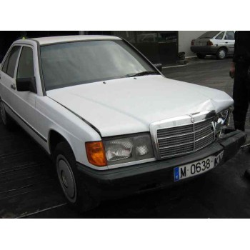 MERCEDES-BENZ CLASE C (W201) BERLINA