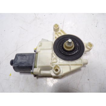 MOTOR ELEVALUNAS DELANTERO DERECHO 807305DM0A A2469065200 0130822691