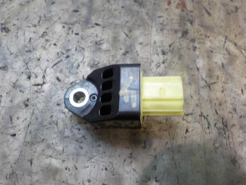 Recambio de modulo electronico para toyota auris hybrid business referencia OEM IAM 8983102160 8983102160 