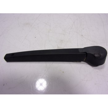 BRAZO LIMPIA TRASERO 6R6955707B 