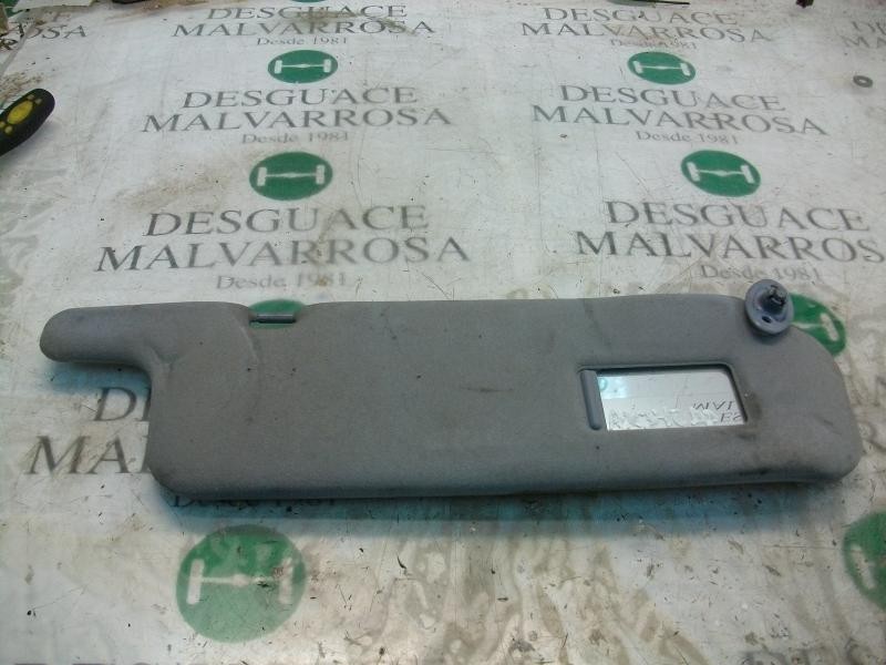 Recambio de parasol derecho para toyota land cruiser (j9) td vx (3-ptas.) (kzj90) referencia OEM IAM   