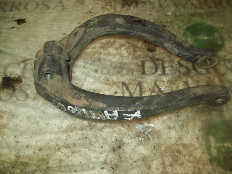 Recambio de soporte brazo suspension delantero derecho para hyundai sonata (y4) 2.5i v6 gls referencia OEM IAM   