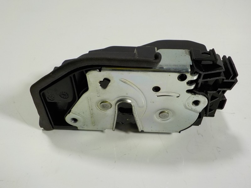 Recambio de cerradura puerta trasera derecha para bmw x3 (f25) 2.0 turbodiesel referencia OEM IAM 51227276674 7318414 