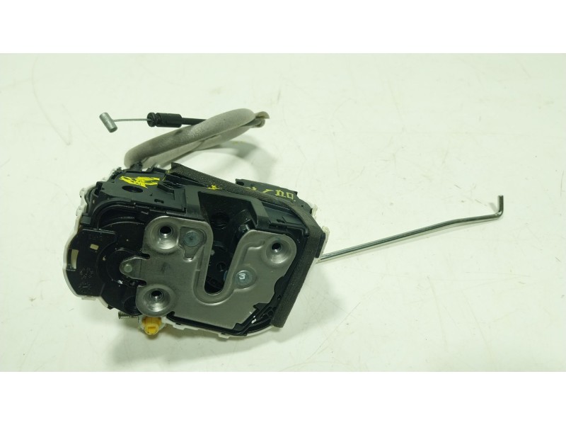 Recambio de cerradura puerta delantera derecha para mg zs suv (azs1) 1.5 vti referencia OEM IAM  10845781 