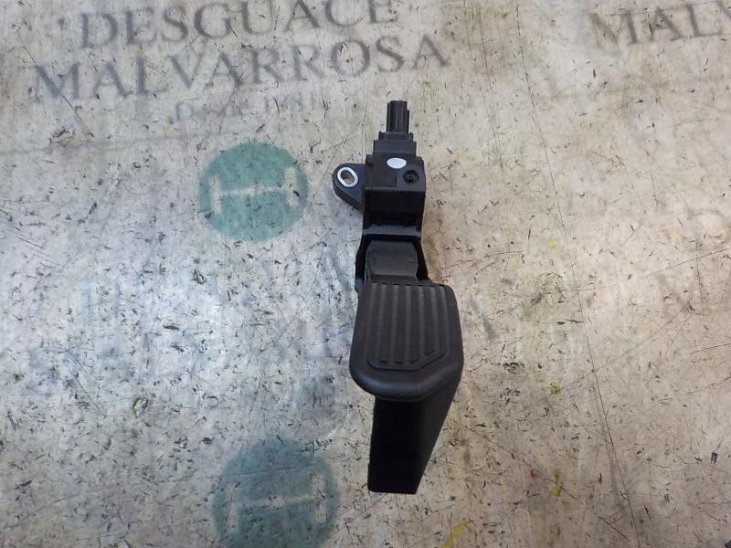 Recambio de potenciometro pedal para toyota auris hybrid business referencia OEM IAM 7811002120 16072348051 16072348051
