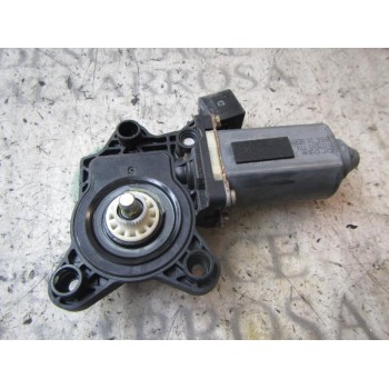 MOTOR ELEVALUNAS TRASERO IZQUIERDO A2208200342 