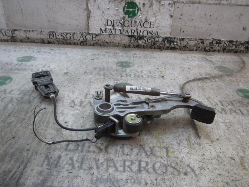 Recambio de palanca freno de mano para ssangyong kyron 200 xdi limited referencia OEM IAM   